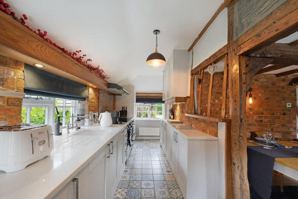 Villa Local Walks Pub Gardens Pet Friendly Landscaped Gardens And Free Private Parking Doddington  Exterior foto