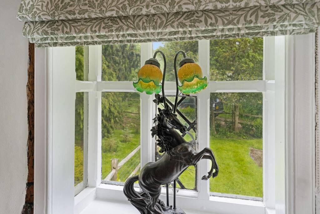 Villa Local Walks Pub Gardens Pet Friendly Landscaped Gardens And Free Private Parking Doddington  Exterior foto
