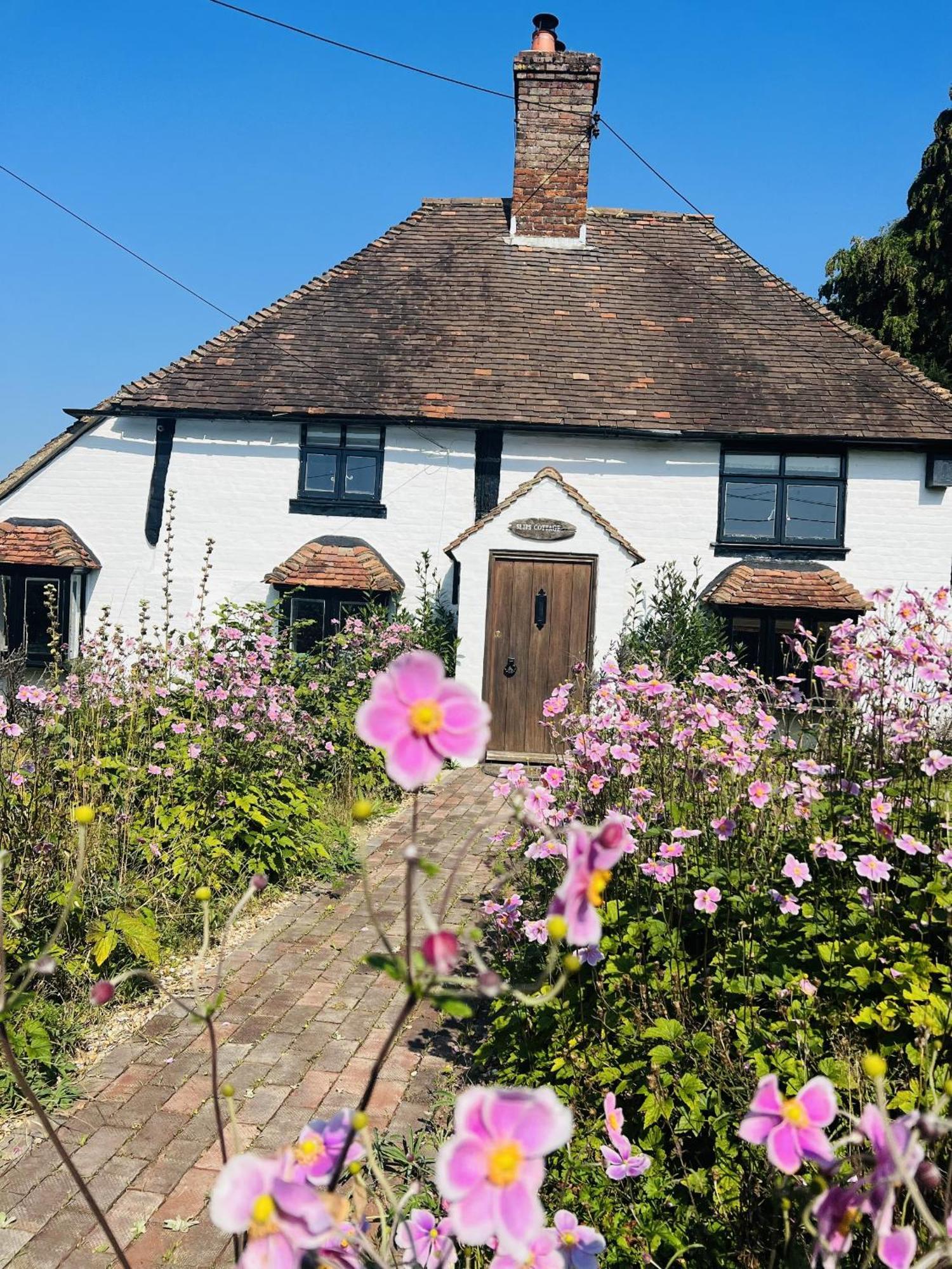 Villa Local Walks Pub Gardens Pet Friendly Landscaped Gardens And Free Private Parking Doddington  Exterior foto